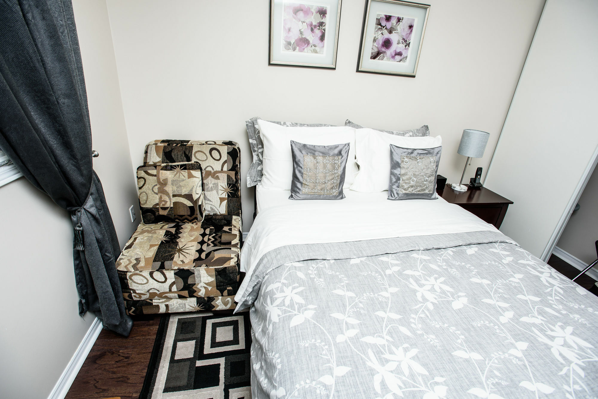 Newton Villa Emerald House Brampton Eksteriør bilde