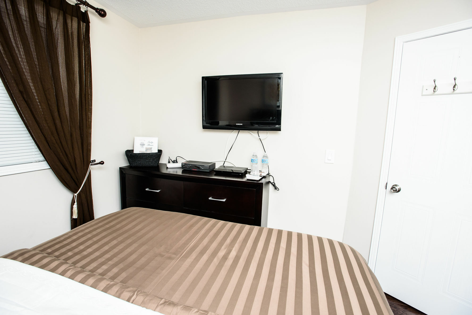 Newton Villa Emerald House Brampton Eksteriør bilde